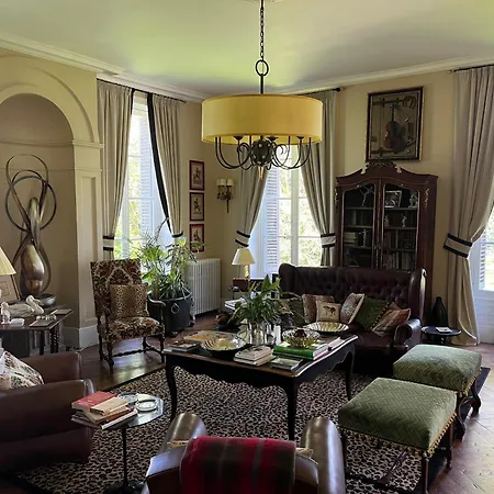 Chateau De Saint Aubin